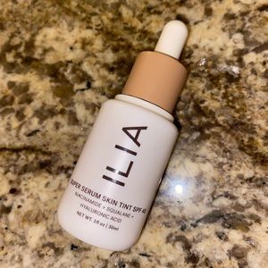 ILIA - SERUM SKIN TINT MOISTURIZER. Tint: DIAZ